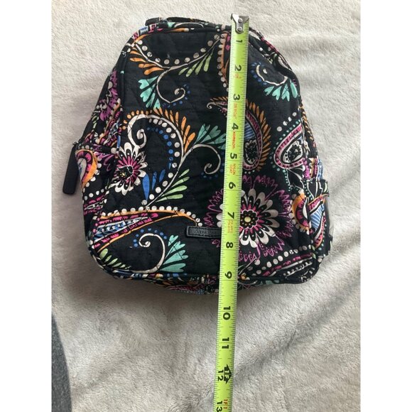 Vera Bradley Quilted Lunch Box With Zippered Closure Black Swirl Bandana - Picture 9 of 13